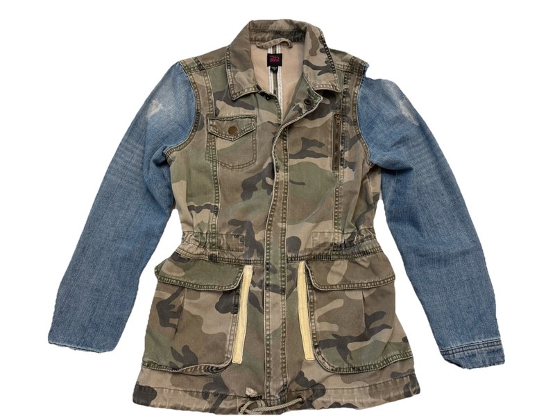 bebe 2b bebe Women’s Camo Green Utility Jacket Mid-Length Cotton Zip/Snap, S