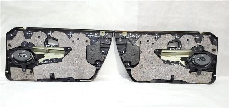 Par de molduras de puerta interior delantera negro OEM 2002 03 04 2005 Ford Thunderbird Foto 4 de 4