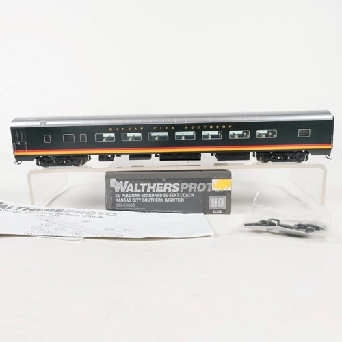 Coche autocar Walthers Proto HO Kansas City Southern 56 asientos iluminado 920-16603 | Zustand: Used