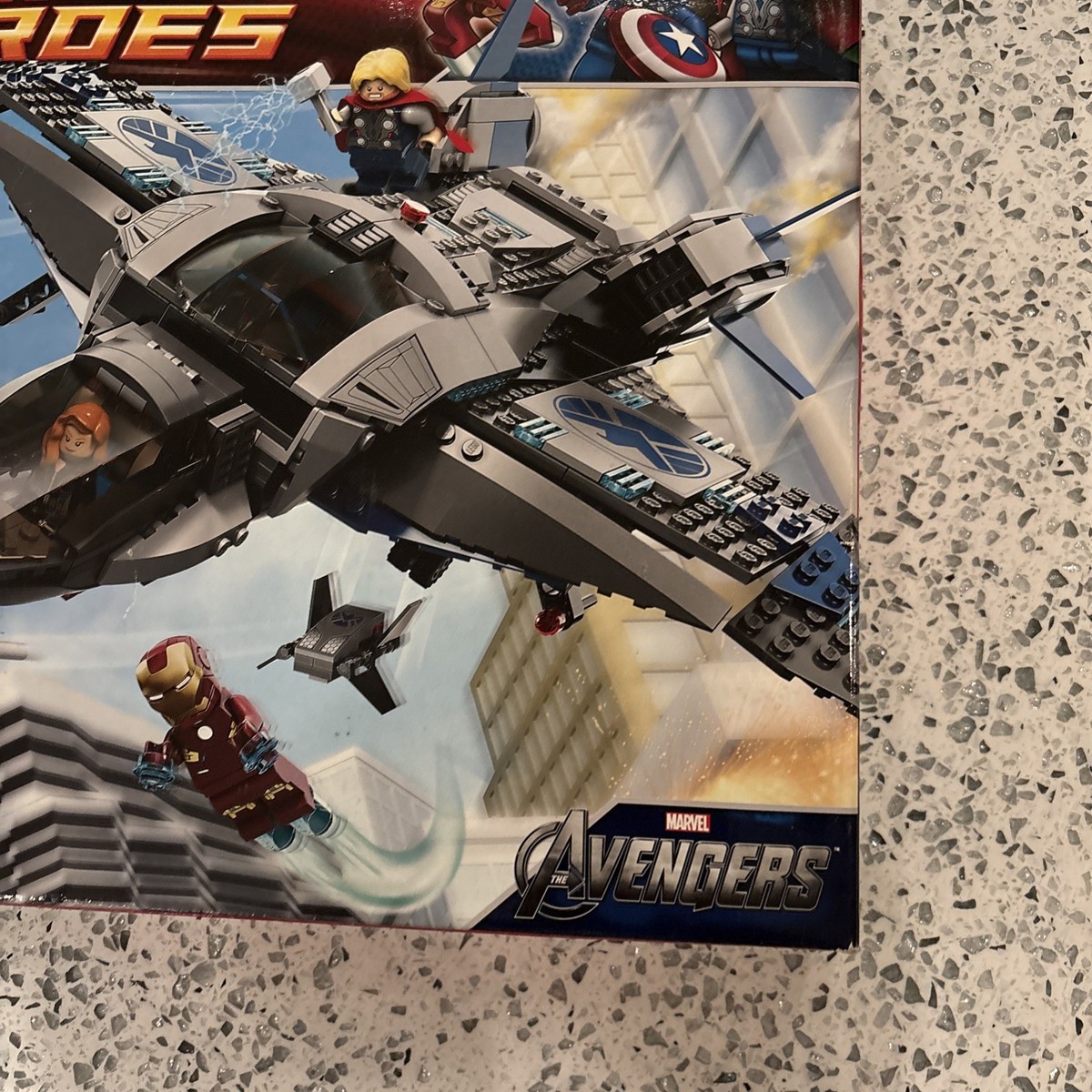 LEGO Marvel Super Heroes 6869 Quinjet Aerial Battle New Factory