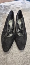 size 8 ladies black faux suede court heel shoes