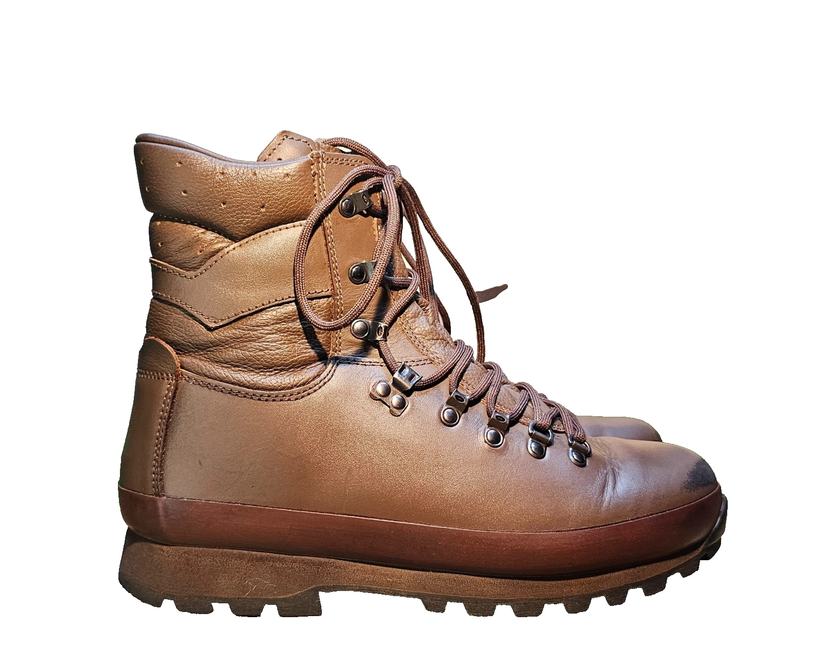 Altberg Defender lightweight boots for Hiking, Fishing, Walking UK 10 M