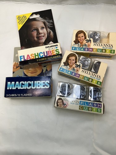 Vtg 70S Camera Flash Cubes Sylvania Blue Dot Mixed Lot 14 Cubes New In ...