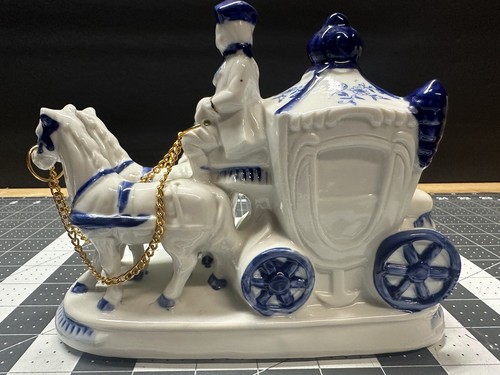 Statuina porcellana coloniale vittoriana carrozza cavalli vintage blu cobalto bianco - Foto 9 di 13