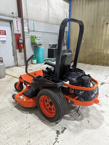 2022 Kubota Z251KH-54 Zero-Turn Ride-on Lawn Mower - 54" Deck - NEW CONDITION - Picture 4 of 7