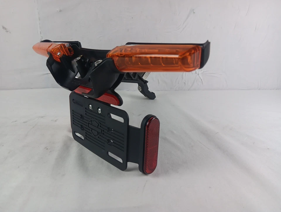 HARLEY DAVIDSON SOFTAIL FXDRS LED REAR LIGHT INDICATOR LICENSE PLATE 67900460 - Imagem 4 de 4