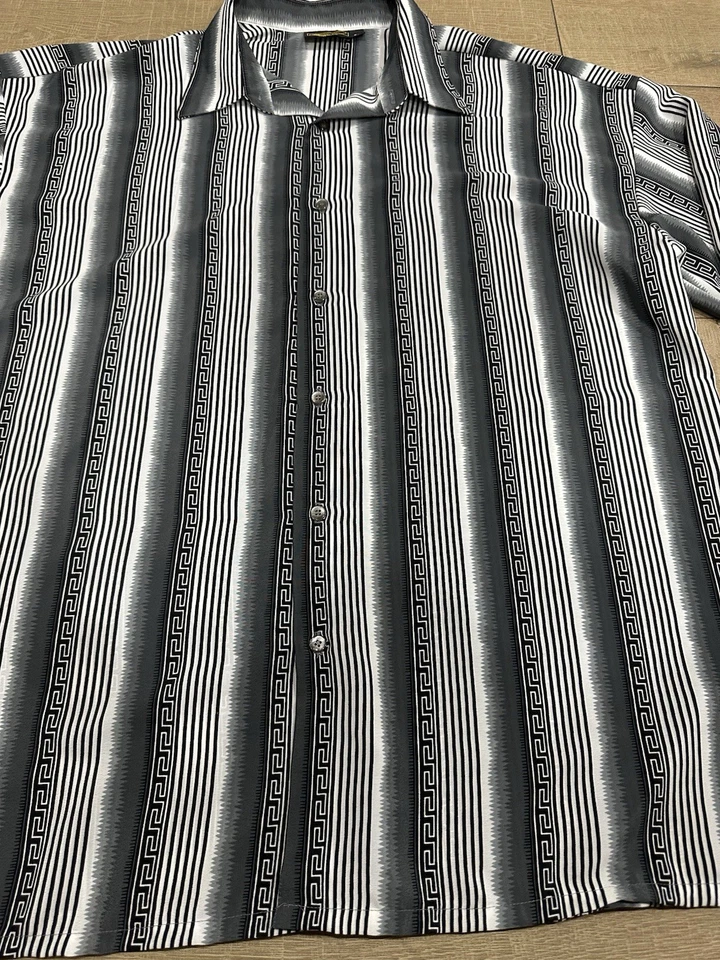 Monzini Greek Key Collection Shirt Men’s 2XL Medusa Print Black White USA VTG - Image 4 of 4