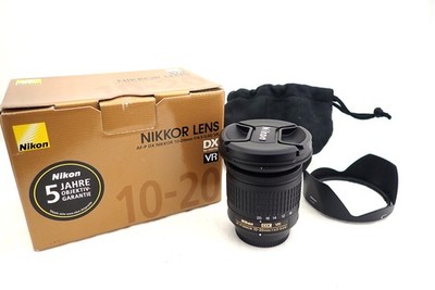 Nikon AF-P Nikkor 10-20mm / 4.5-5.6 G DX VR  - Fachhändler