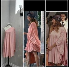 Halston heritage dress Carrie Bradshaw Size Medium