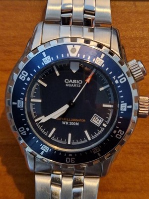 Casio Quartz Super Illuminator WR 200 MTD-1054 (3304) in Original Box
