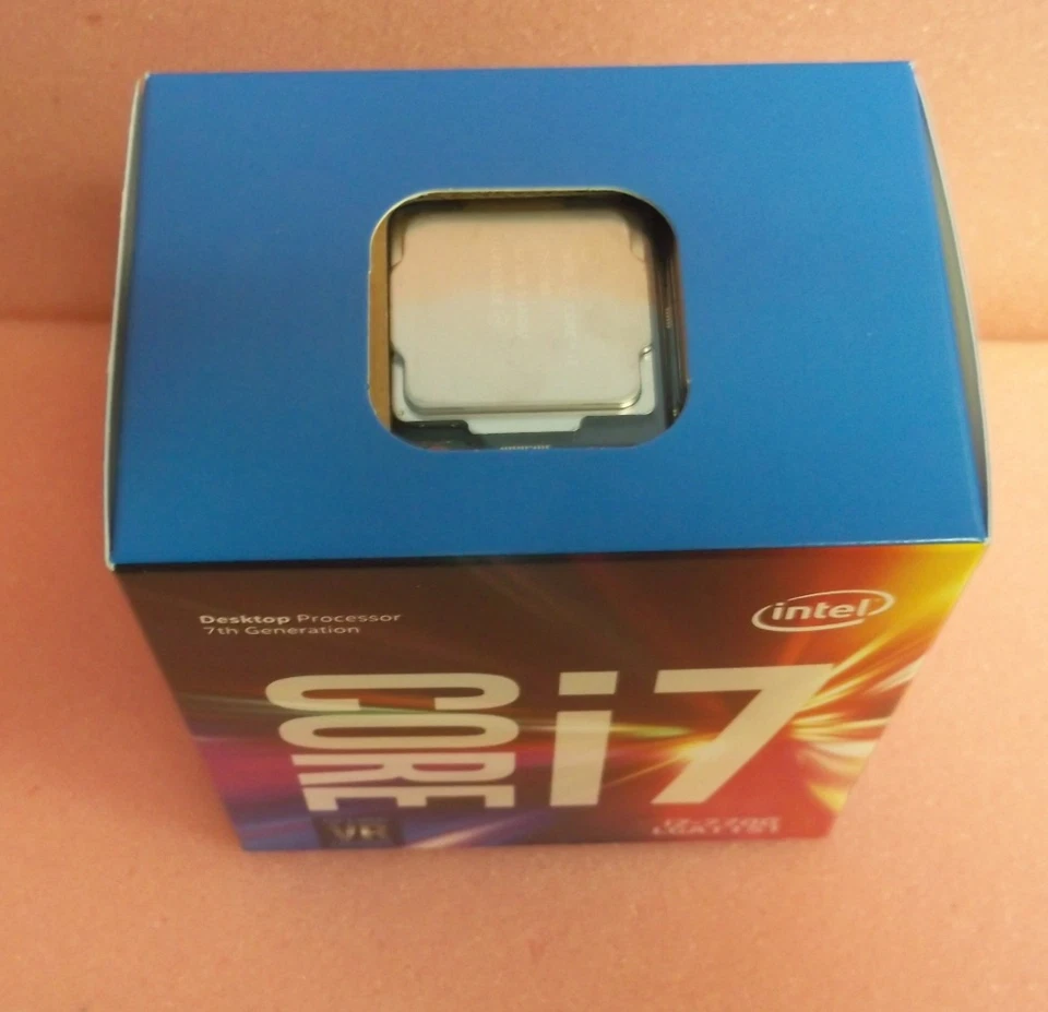 Intel Core i7-7700 LGA1151 3.6GHz 8MB Cache 8GT/s CPU Processor SR338 NEW in BOX - Image 2 of 3