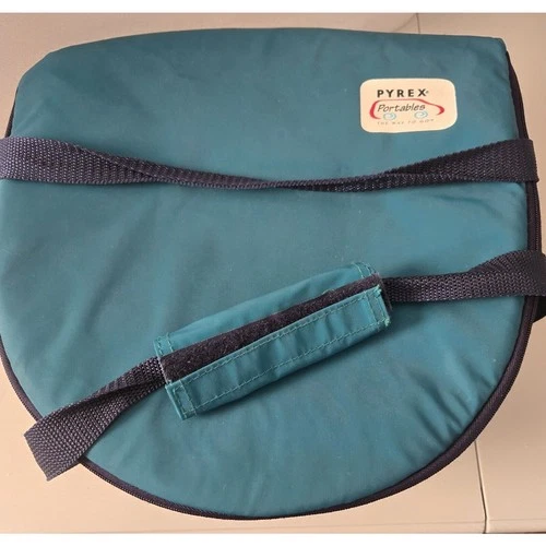 Vintage Pyrex Portables 7404-S Bowl w/ Lid & Bag