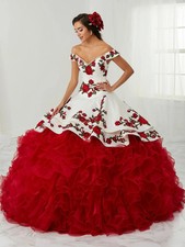 Burgundy Quinceanera Dresses Ball Gown Off Shoulder Organza Appliques Mexican