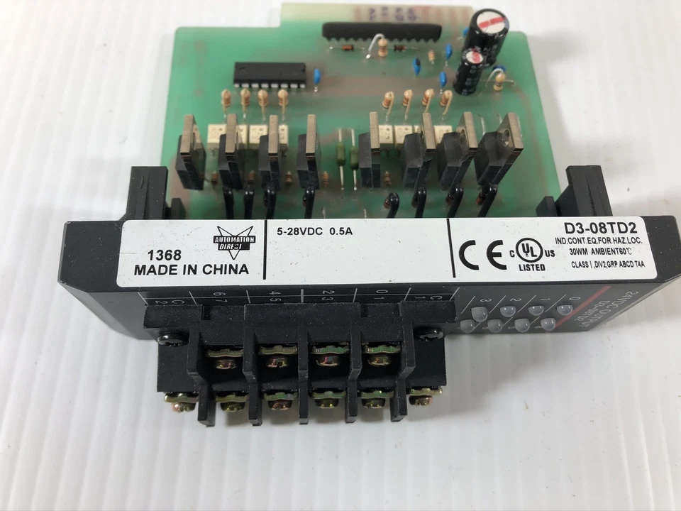 Módulo de salida PLC Automation Direct D3-08TD2 24VCC Foto 3 de 4