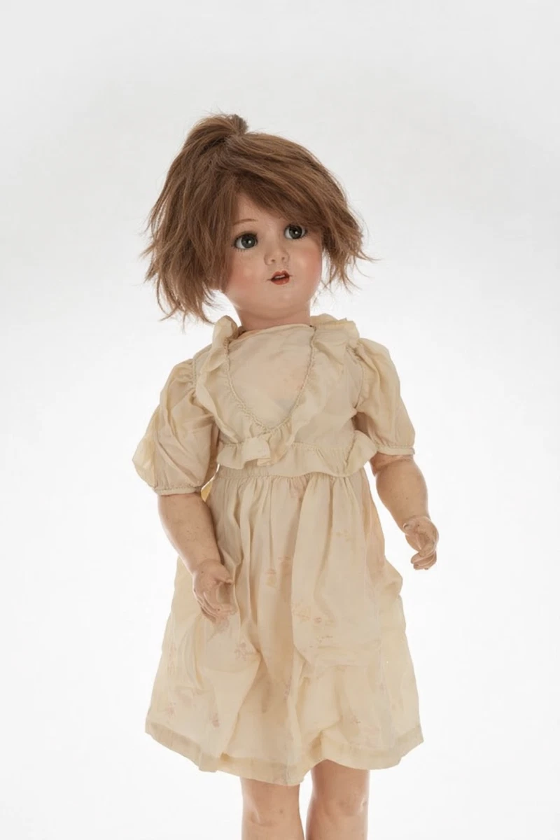 Ancienne Poupée Unis Taille 8 - Dans Son Jus, Authentique Et Pleine De Charme
