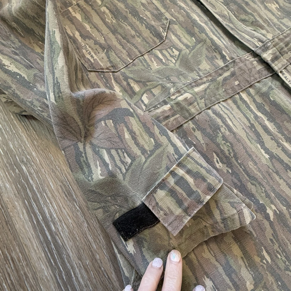 Men’s Cabela’s Realtree Camo Coveralls XL Regular Chest Size 46-48 - Image 4 of 4
