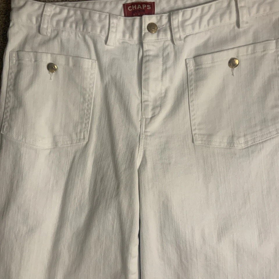 Pantalones marineros de mezclilla Chaps para mujer talla 12 blancos tobillo pierna ancha parche bolsillos 32x25 Foto 3 de 4