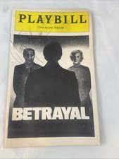 1980 Betrayal Playbill: Roy Scheider Signed Autograph On Front