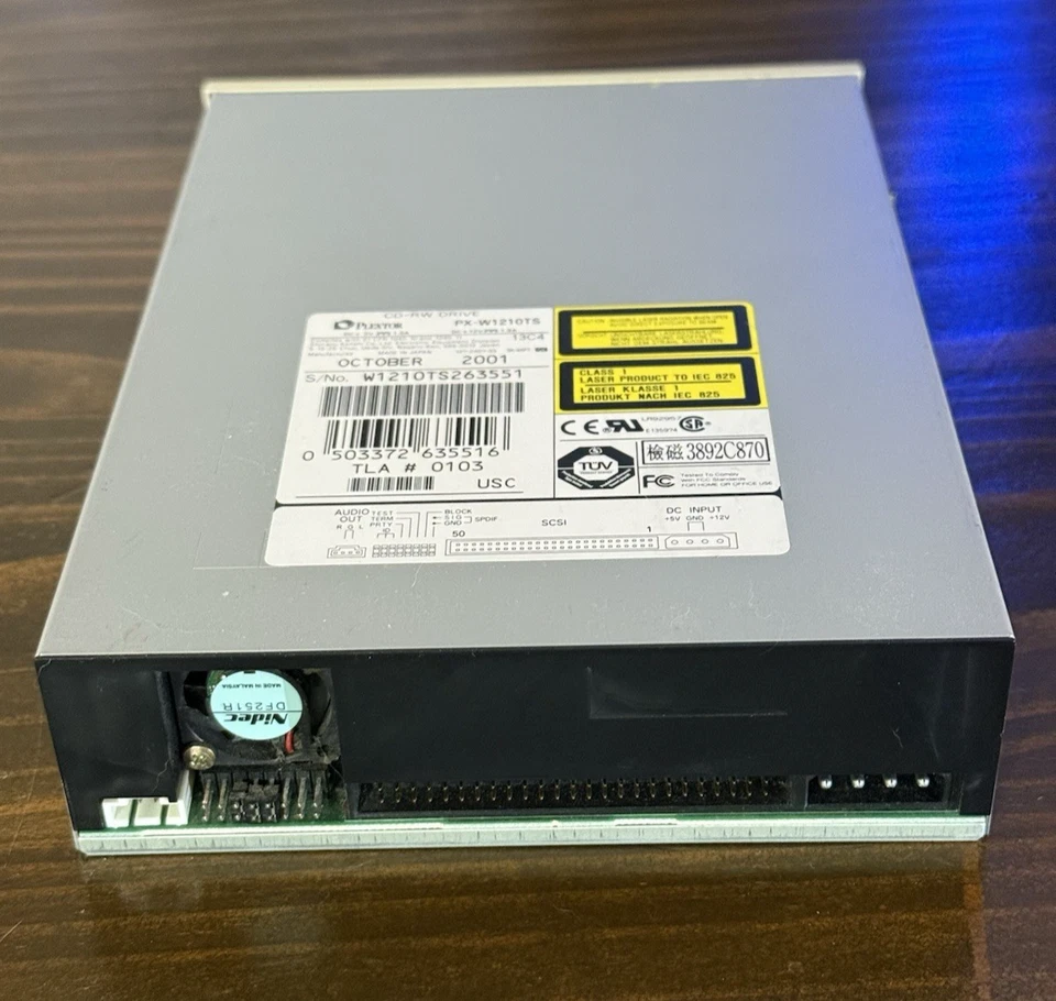 Plextor PX-W1210TS CD-RW SCSI Internal Drive Working - Image 4 of 4