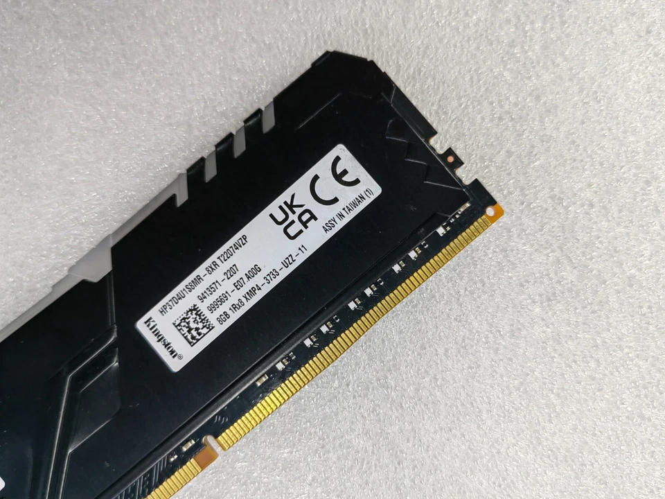 HP Kingston 8GB DDR4 3733 Desktop DIMM RAM HP37D4U1S8MR-8XR PC4-29800 RGB 288pin - Image 2 of 4