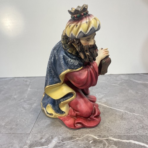 2002 Grandeur Noel Collectors Edition Nativity Replacement - Wiseman Kneeling 7" - Picture 2 of 8
