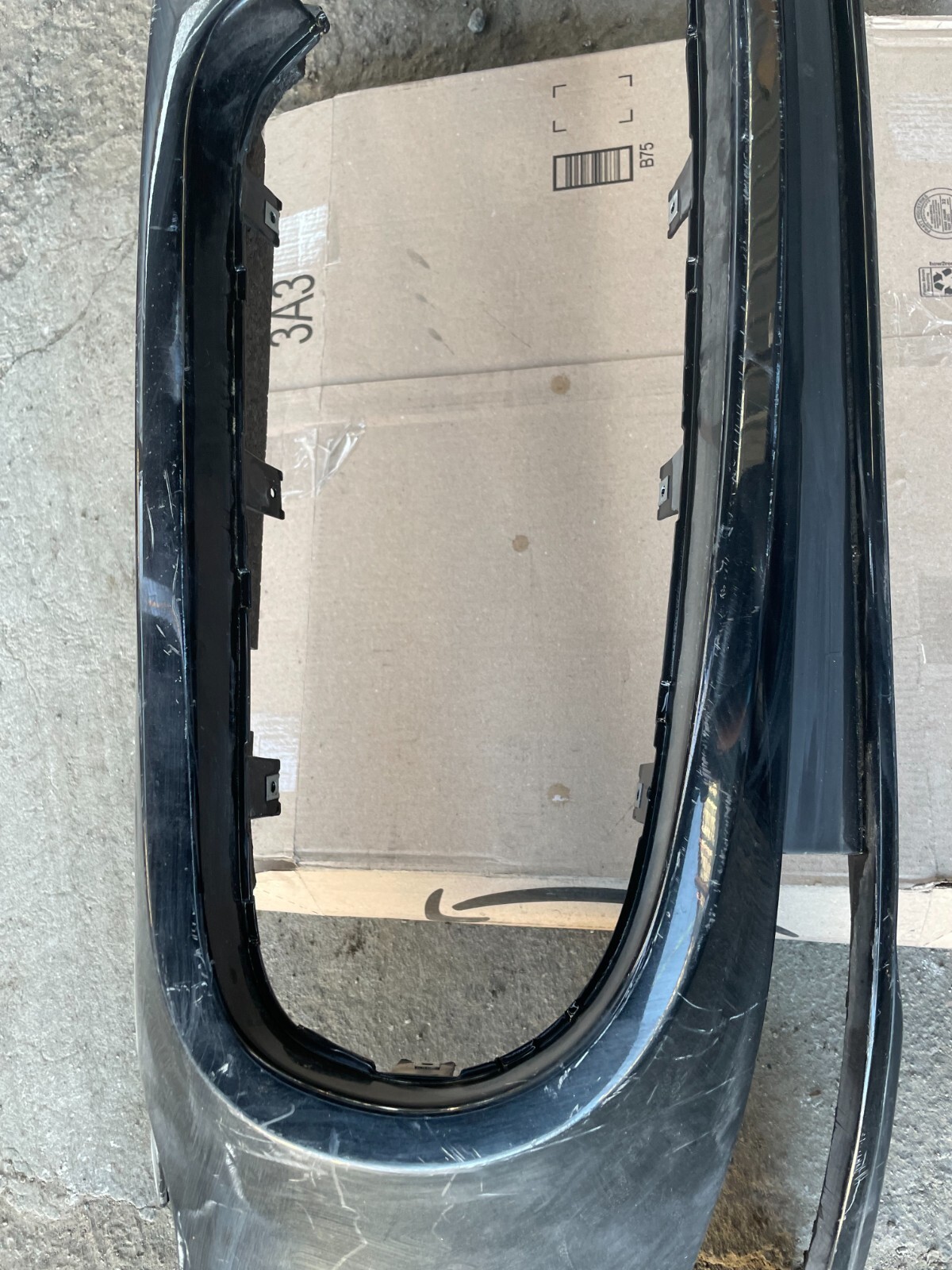 2008 - 2012 MASERATI GRANTURISMO FRONT BUMPER 80885700 OEM