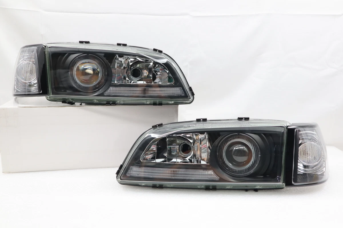 C70 S70 1996 97 98 00 Projector Glass Headlight Corner Lamp