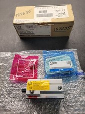 SMC CDLQF32-20DC-B Cylinder.