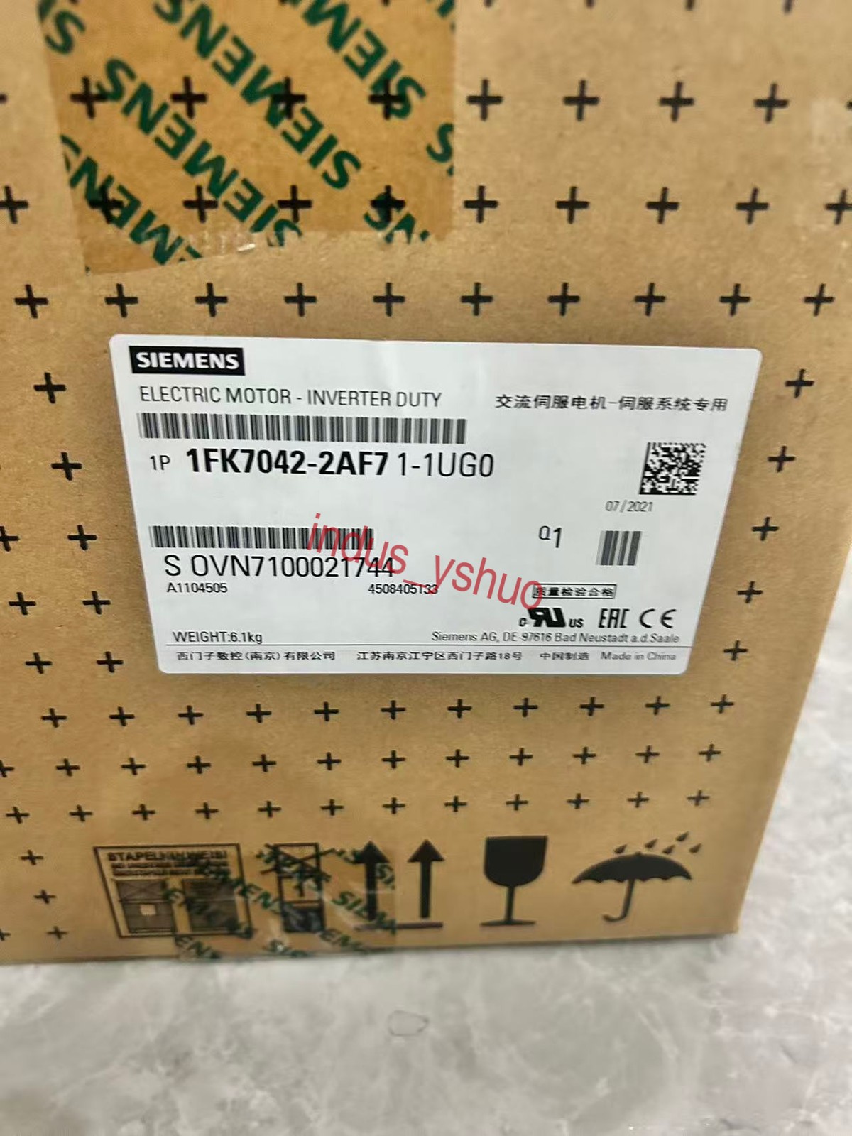 ONE NEW Siemens servo motor 1FK7042-2AF71-1UG0