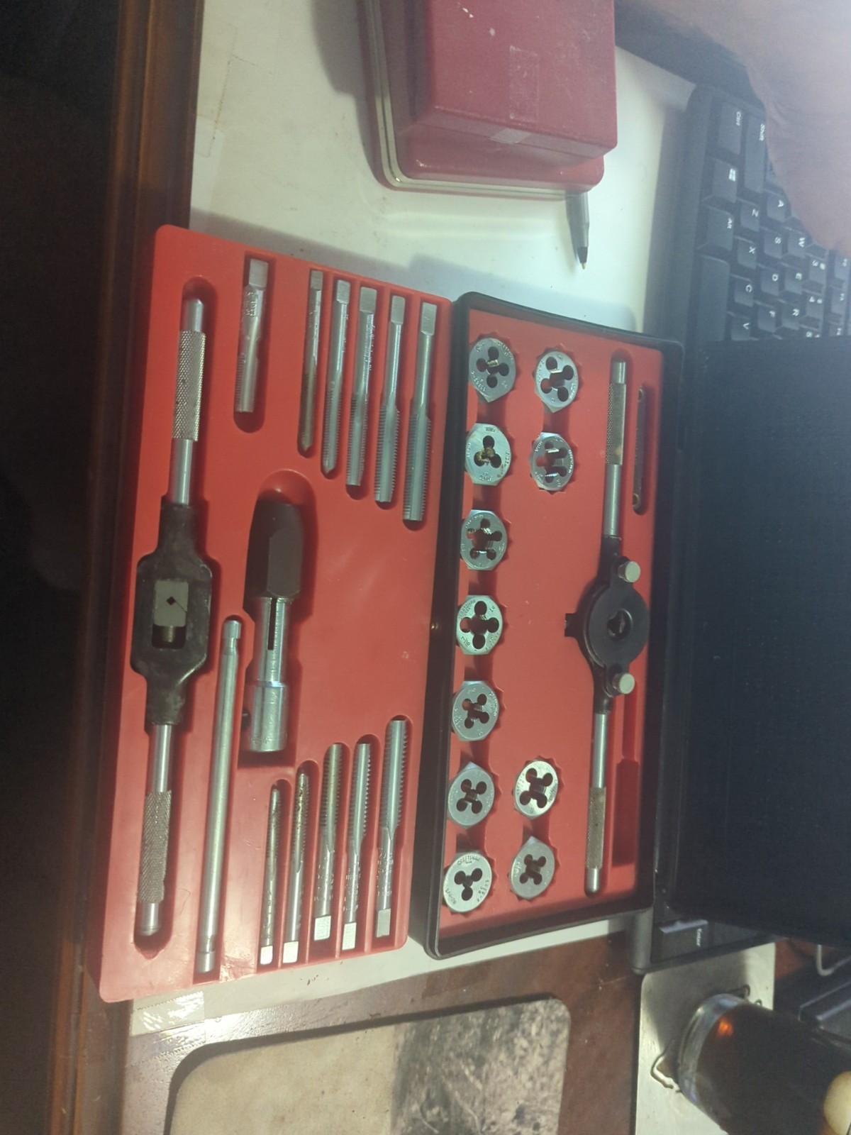 Picture 2 of 4