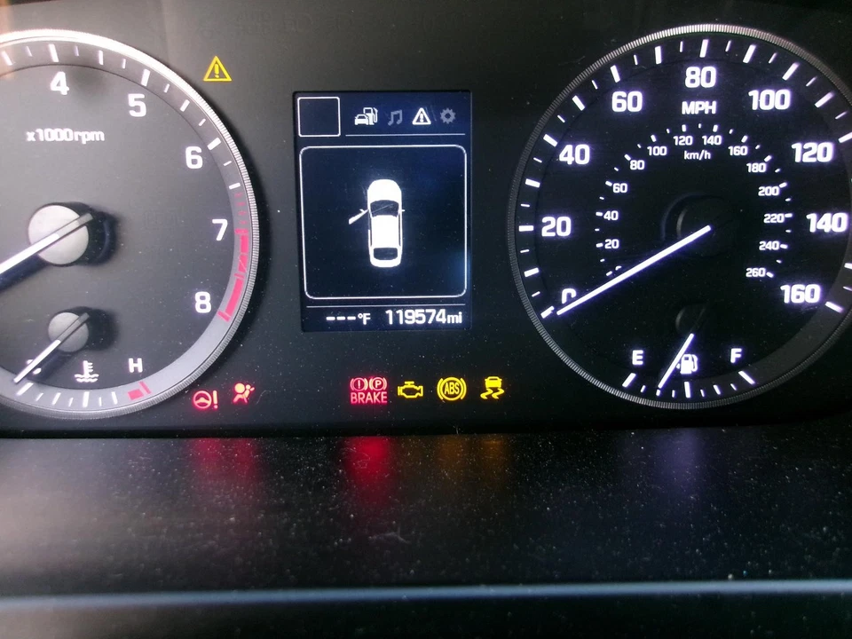 二手前左门窗调节器 前部 适合:2017 现代索纳塔 电动 V — 第 4/4 张图片