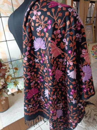 KASHMIRI CREWEL HAND JAAL EMBROIDERED SHAWL 100% CASHMERE BLACK PASHMINA STOLE - Picture 6 of 6