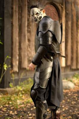 Medieval Knight Cuirass Armor Full Suit of Armor Undead Fighting Armor Suit