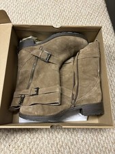 G.H. Bass Women  s Boots Marcie Sand Color 