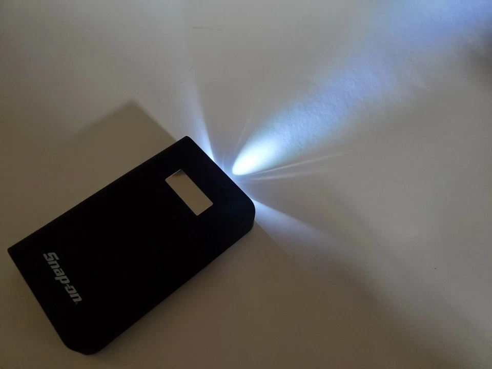 Snap On Tools 12000 mAh Banco de alimentación portátil Cargador de batería externo USB doble NUEVO Foto 3 de 4