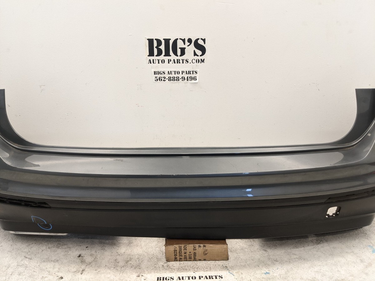 2018-2020 VOLKSWAGEN TIGUAN REAR BUMPER #5NN807421GRU OEM #E0007  
