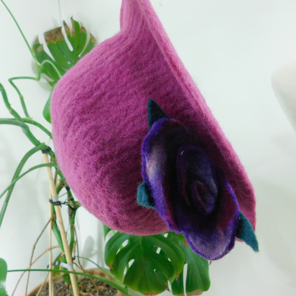 Pink Felted Wool Bucket Hat - Handmade Felt Floral Flower  display picture 2