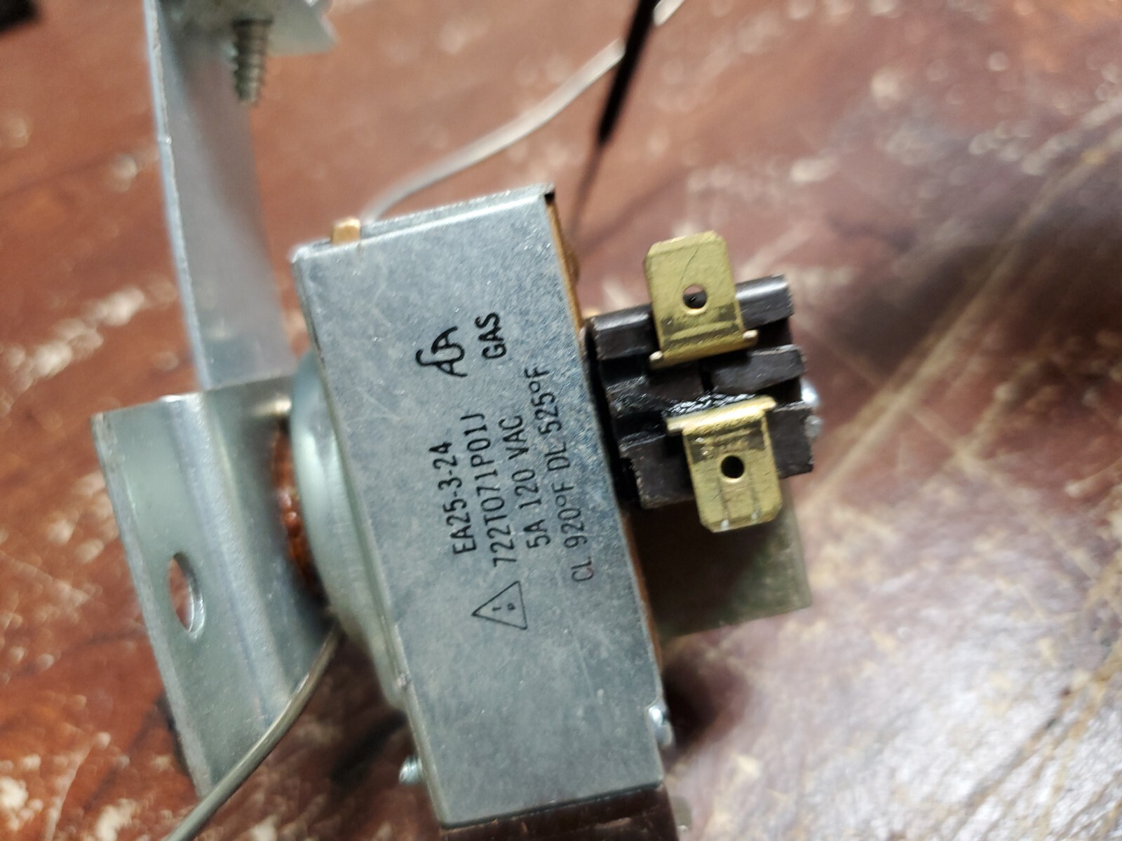 VINTAGE GE Range/Stove/Oven Thermostat 722T071P011 ☆☆☆☆☆ Free