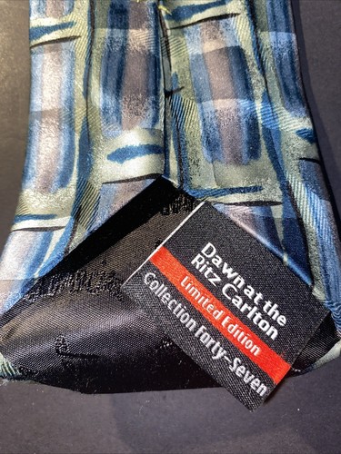 Jerry Garcia Limited Edition Dawn At The Ritz Carlton Collection Forty-seven Tie - Picture 4 of 5