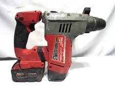 Milwaukee 18V Li-Ion 1-1/8in Cordless Rotary Hammer Drill & 3.0 battery 2715-20
