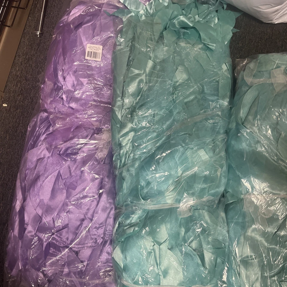 FALDAS DE MESA MORADAS Y AZULES CON VOLANTES Lote de 3 Foto 3 de 3