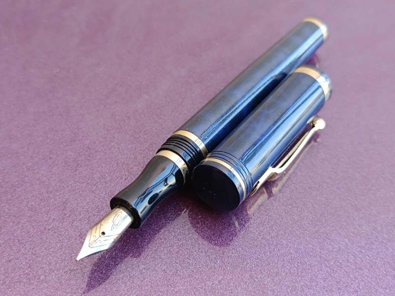 Fountain Pen, Vintage Fountain Pen, Gold Filled Nib, Ink Pen, Old Fountain Pen