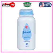 Johnson's Baby Naturally Derived Cornstarch Baby Powder with Aloe and Vitamin E
