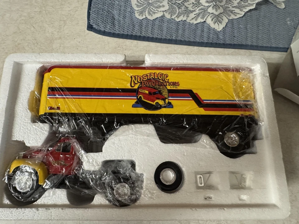 Винтажный 1960 Mack B-61 трактор прицеп 1/34 литой First Gear в коробке игрушка грузовик - Изображение 2 из 4