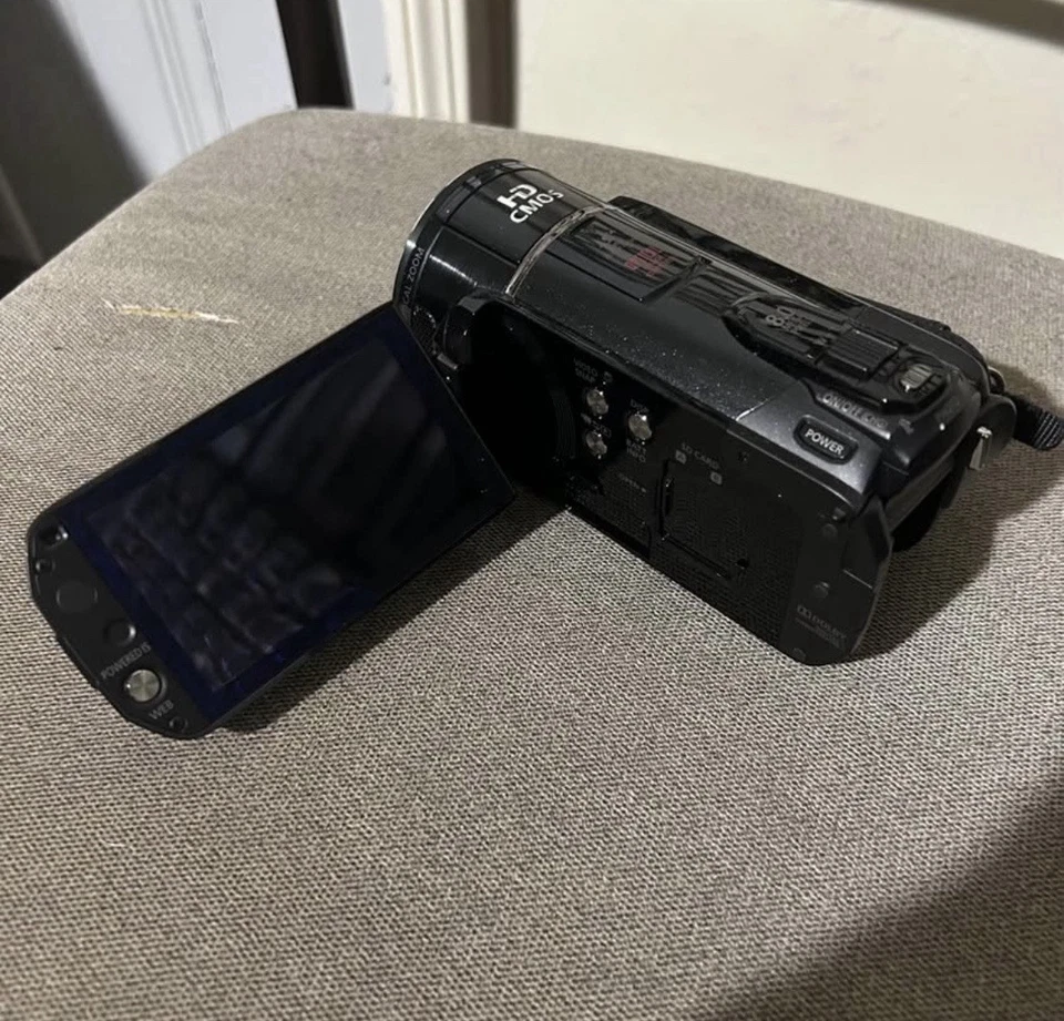 Canon vixia hfs20 - Image 4 of 4