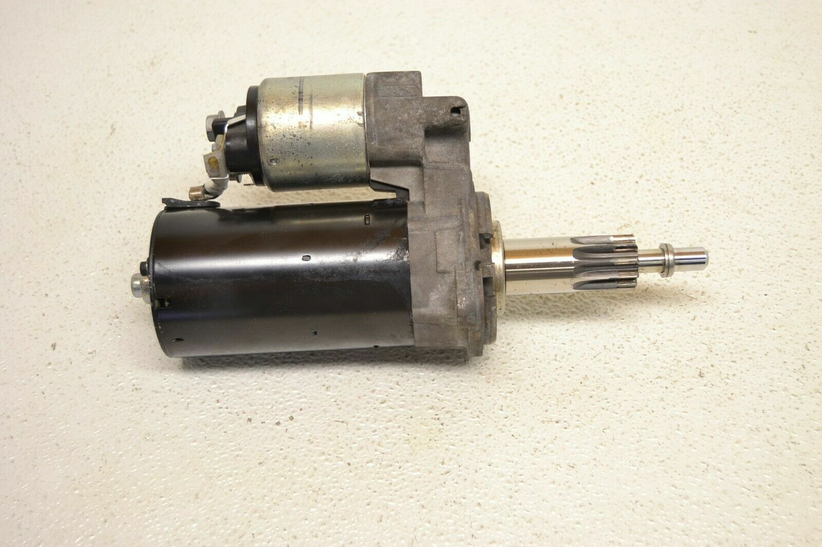 Picture 1 of 4