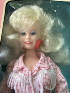 barbie doll i love you