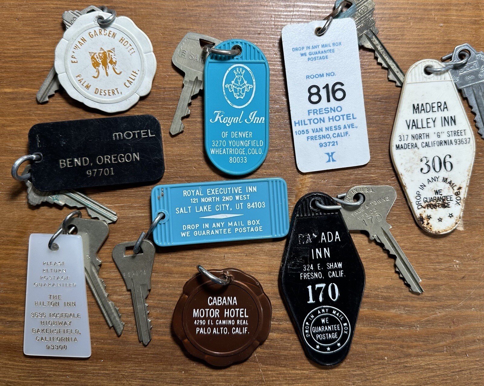 Vintage 1960s/70s Hotel Motel Room Keys & Fobs Mixed Lot Collection 4