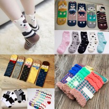 5 Pairs Casual Cotton Sock Design Multi-Color Fashion Dress Women Winter Socks