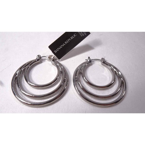 Banana Republic Women's RAVENA AUREUS + ARGENT Tripe Hoop Earrings NWT 58 - Picture 5 of 8